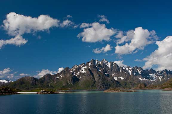 Lofoten--Norway-anchored-9-101