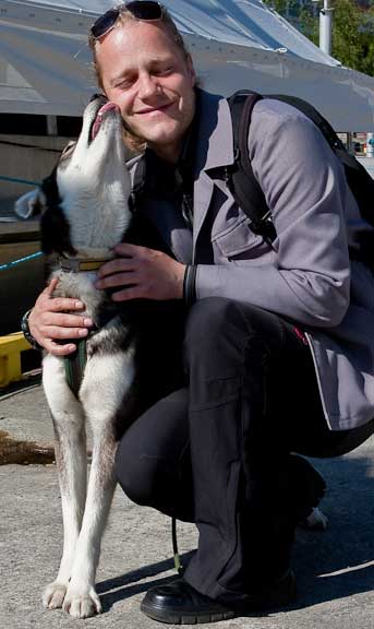 NorwegianSled-Dog-23-2