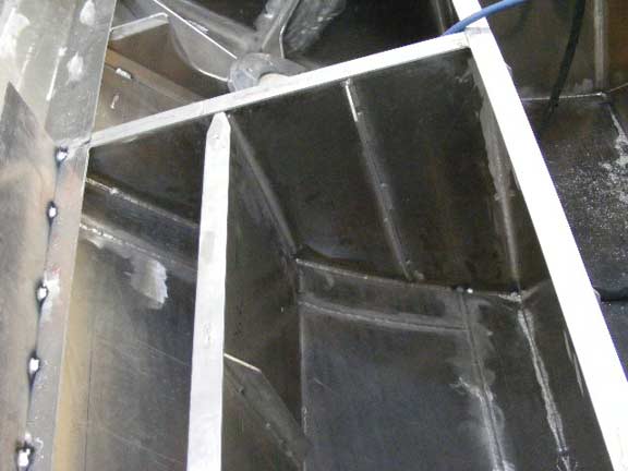 Transverse-seam-welds-stbd-tank