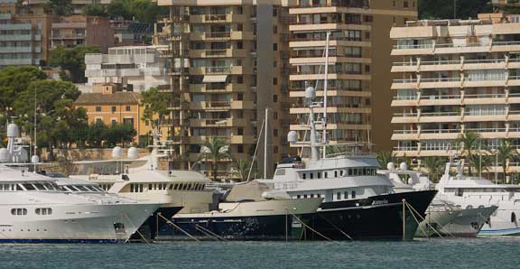 Palma-de-Mallorca-Harbor-107.jpg