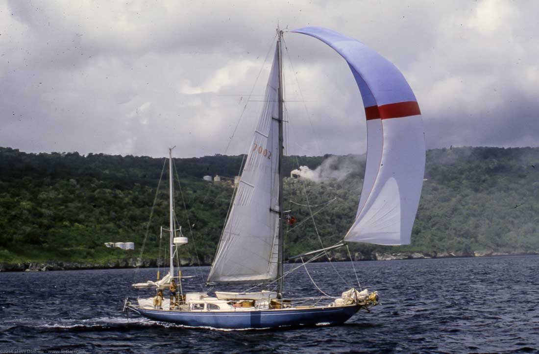 Intermezzo Leaving Xmas Island100